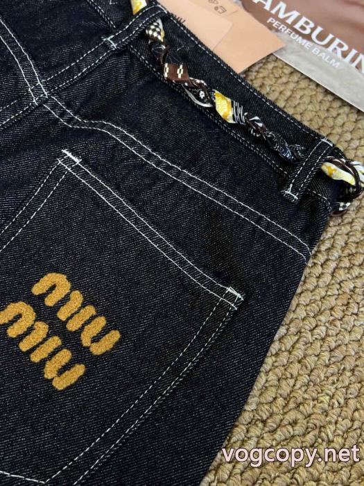 MIUMIUジーンズ新作追加!魅力をプラス冬季新作品コピー ブランド 通販 安心_0_4