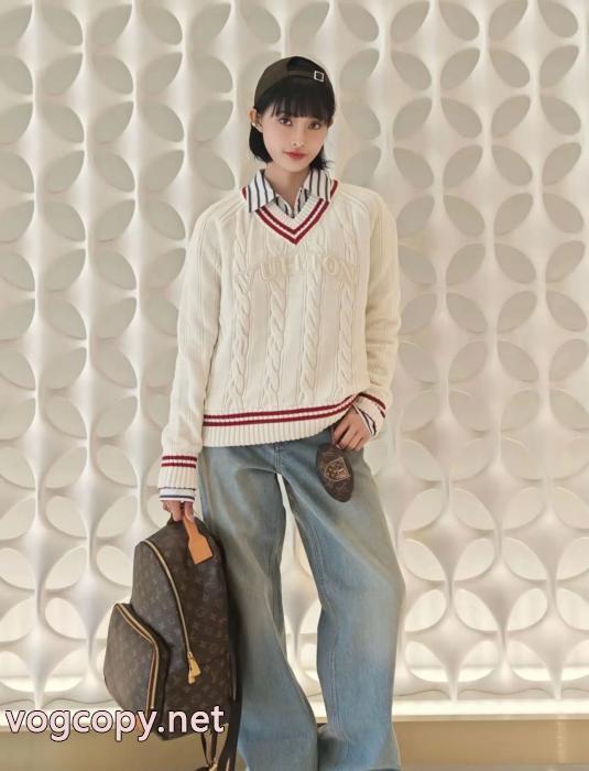 最新話題沸騰中日本未入荷タイムセール開催中！コピー 商品 通販ニットセーターLOUIS VUITTON_0_1
