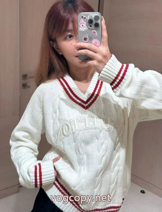 最新話題沸騰中日本未入荷タイムセール開催中！コピー 商品 通販ニットセーターLOUIS VUITTON_0_2