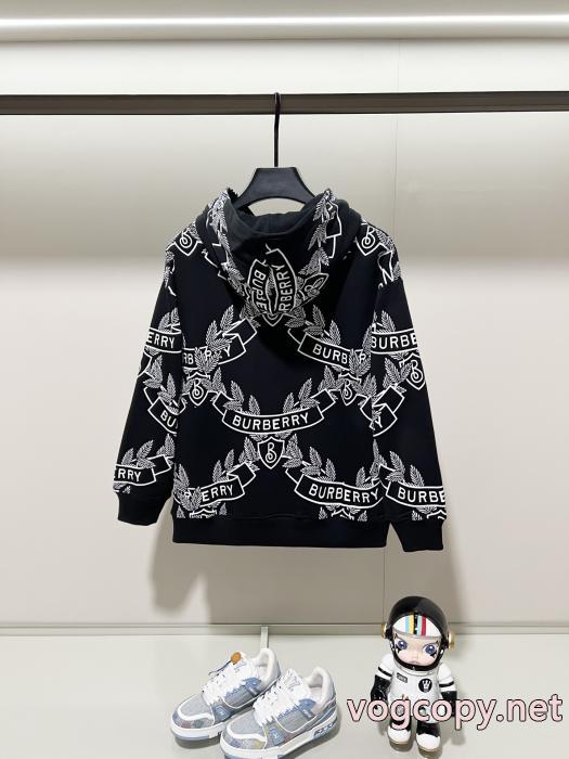 BURBERRYの定番ブランド麦の穂のアルファベットLOGOがプリントキャップにまみれているパーカー_0_1