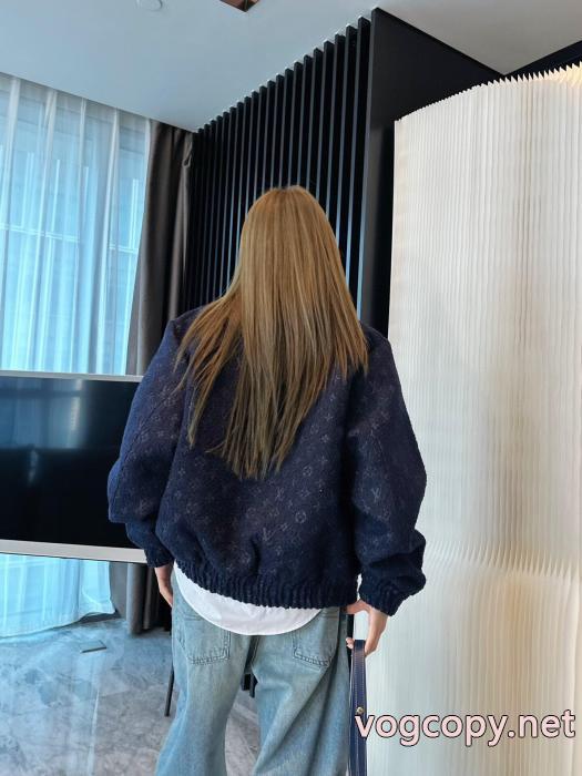 MONCLER綿羊の毛皮のファスナーウエストジャケット_0_4