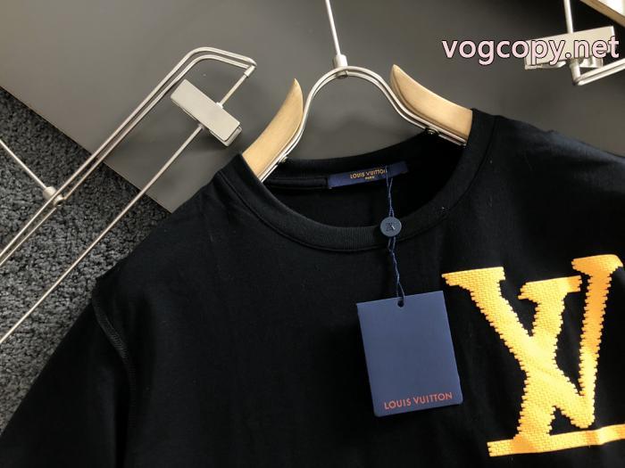 LOUIS VUITTON最新コットンオフセットブラックねじ付き半袖Tシャツ_0_2