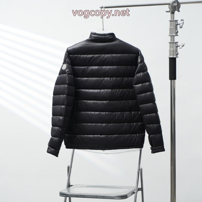MONCLERライトカップルスタンドカラーダウンジャケット_0_0