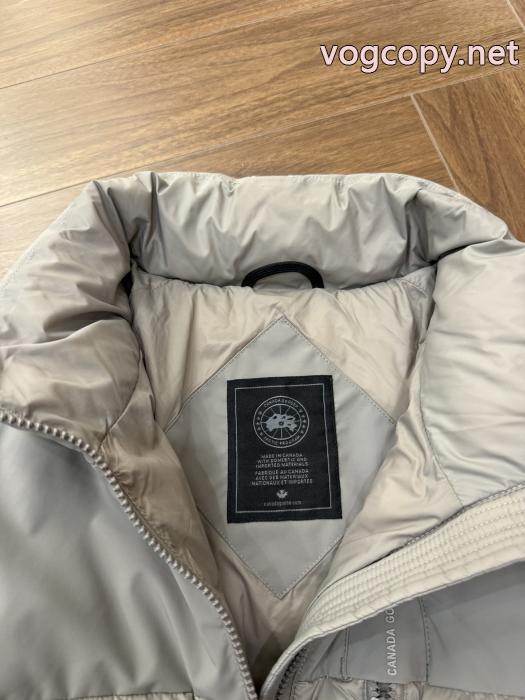 CANADA GOOSE 25年冬の薄手ダウンジャケット_0_3