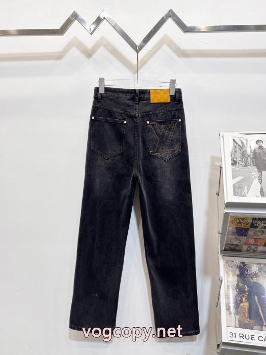 LOUIS VUITTON2025新型レトロ仕立て旧水洗ポケット刺繍アルファベットカップルモデルストレートジーンズ_0_0