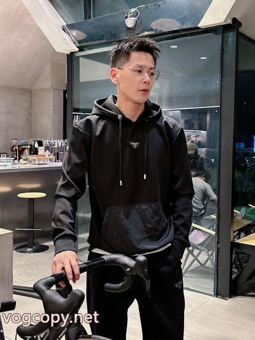 セットブランド コピー 専門店PRADAお洒落な存在感  限定特価 売切れ必須_0_1