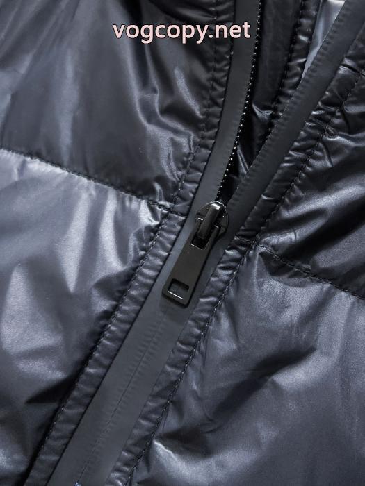 ブランド コピー 優良店MONCLER重宝するアイテム 人気セール定番 抜群な通気性ダウンジャケット_0_0