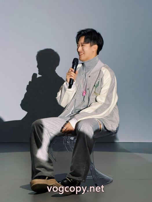 COOLなデザイン 最安値本物保証 超人気新品ディオールコピー 商品 販売コート_0_7