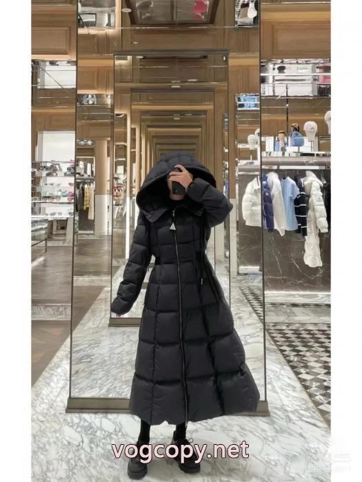 激安 通販 専門店毎年大人気商品 最新作期間限定セール 履き心地良いダウンジャケットMONCLER_0_4