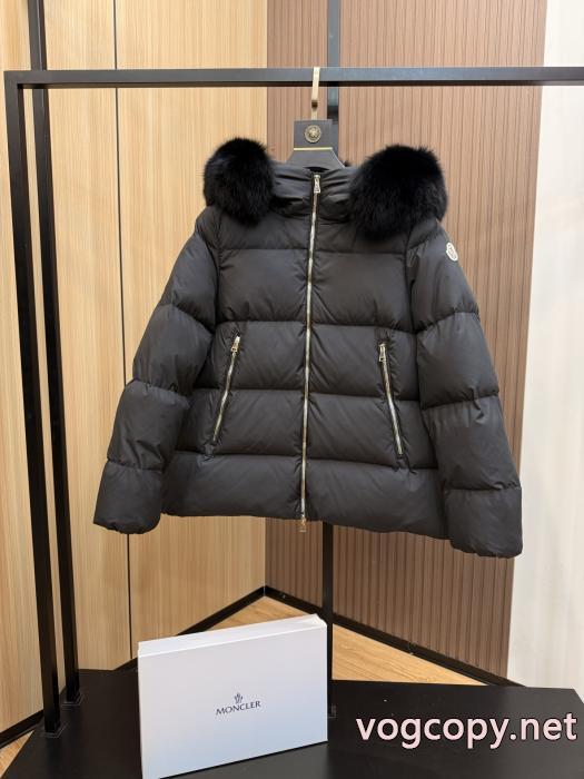 MONCLERブランド 偽物 激安数量限定 超激安アイテム 定番の魅力ダウンジャケット_0_0