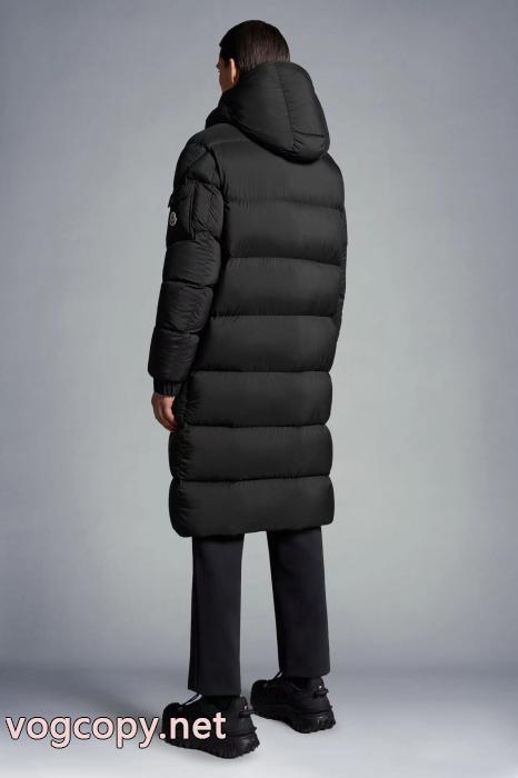 ブランド コピー 着払いMONCLERダウンジャケット新着入荷 今季新作登場 洗練された印象_0_3