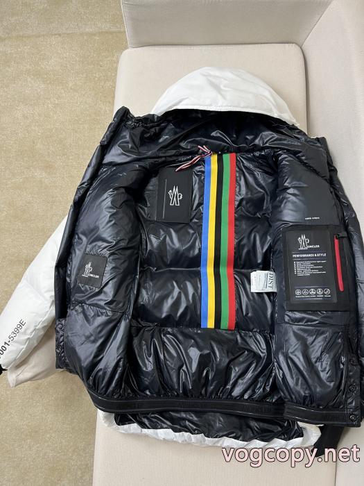 ダウンジャケット大人の色味 若々しい雰囲気 今年流スーパー コピー 販売MONCLER_0_2