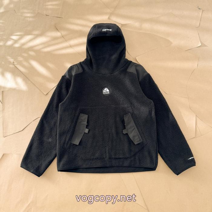 パーカー新作入荷250%新品 お洒落に魅せる 存在感のある コピー 商品 ブランドSUPREME_0_2