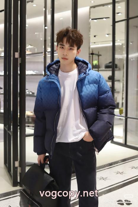 ダウンジャケット25秋冬最新モデル 2025-25AW☆韓国の人気 正規品保証Gucc1ブランド 偽物 激安 通販_0_4