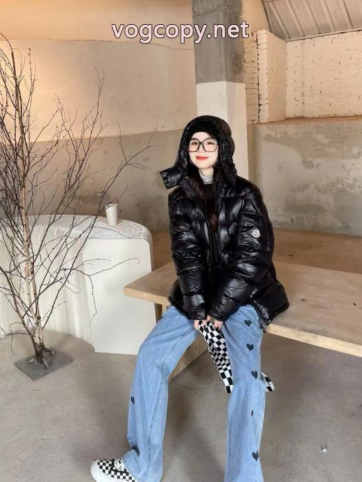 ブランド コピー 優良店限定価格　早期完売 売れ筋のいい 激安通販MONCLERダウンジャケット_0_4