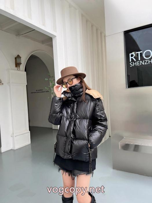 ダウンジャケットMONCLER今年人気定番 在庫品 気分がアガるスーパー コピー ブランド 専門店_0_2