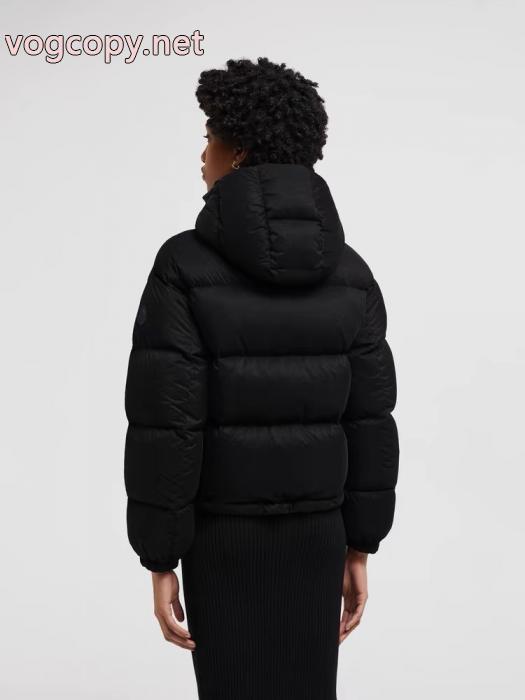 通販 ブランドMONCLER定番人気商品 2025激安でおすすめ人気 人気ブランドダウンジャケット_0_4