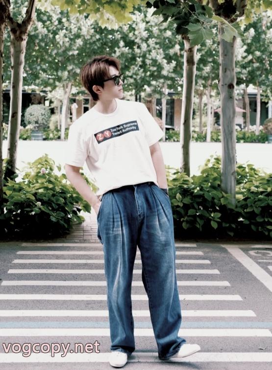 SUPREME最新大人気 TOPセラー賞受賞！ 最新の秋冬アイテムコピー ブランド 優良Tシャツ_0_2