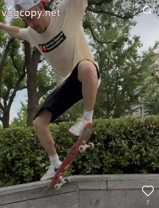 SUPREME最新大人気 TOPセラー賞受賞！ 最新の秋冬アイテムコピー ブランド 優良Tシャツ_0_5