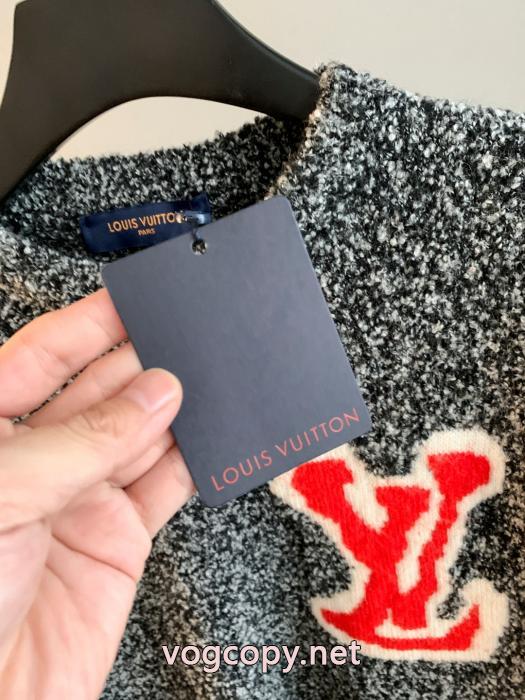 最前線2025 大人で素敵 2025新品入荷コピー 品 販売セーターLOUIS VUITTON_0_2