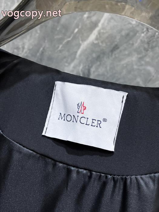 大注目 即発送OK 手持ち在庫あり海外セレブ愛用MONCLERジャケット偽物 ブランド 販売_0_0