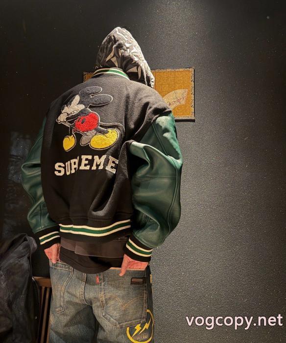 SUPREME通販 ブランドジャケットセレブ多数愛用 HOT品質保証 ラグジュアリーな雰囲気_0_9