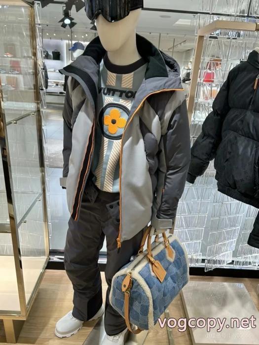 ブランド 偽物 激安 通販完売前に ストリートファッション 魅力的なLOUIS VUITTONダウンジャケット_0_3