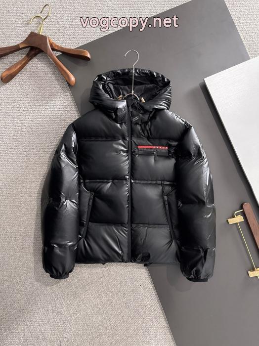 PRADA人気名品 海外先行発売！ 定番品質保証コピー ブランド 優良ダウンジャケット_0_1