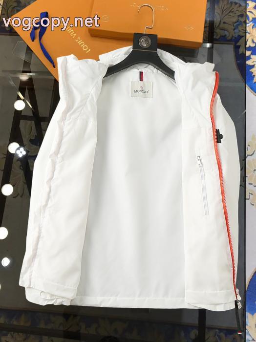 コピー ブランドオシャレ 話題人気商品 季節感をプラス人気商品ジャケットMONCLER_0_0