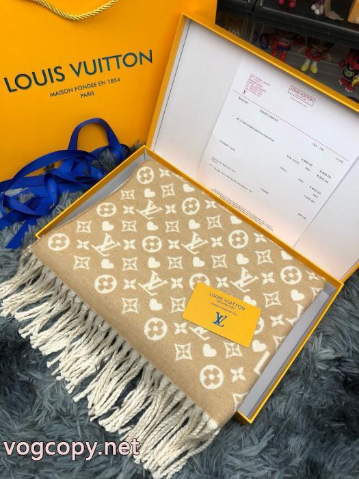 通販限定商品 秋冬話題アイテム 世の流行に左右されないデザインLOUIS VUITTONスーパー コピー 通販 優良マフラー_0_2