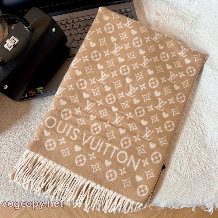 通販限定商品 秋冬話題アイテム 世の流行に左右されないデザインLOUIS VUITTONスーパー コピー 通販 優良マフラー_0_3