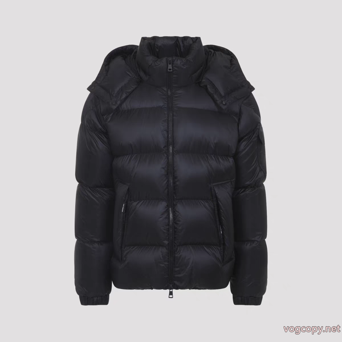 Aクラスの 新作セール ロゴが印象的ダウンジャケットスーパー コピー ブランドMONCLER_0_1