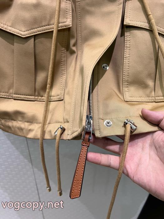 高評価の人気品  上品カジュアルな雰囲気に 多色使いが魅力のブランド 品 スーパー コピージャケットLOEWE_0_2