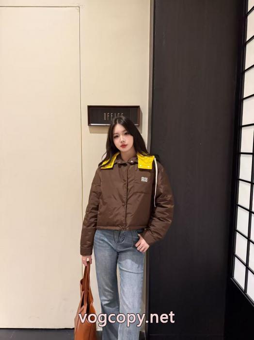 ベストセラー 話題の商品 新作入荷品質保証MIUMIUブランド 偽物 通販ダウンジャケット_0_0