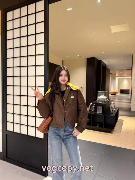 ベストセラー 話題の商品 新作入荷品質保証MIUMIUブランド 偽物 通販ダウンジャケット_0_3