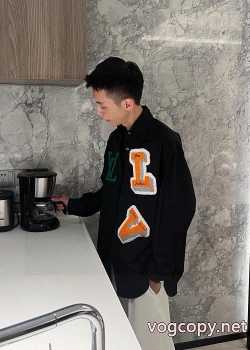 長袖シャツスーパー コピー 販売LOUIS VUITTON超カッコイイ 個性的なデザ 高級素材を採用_0_1