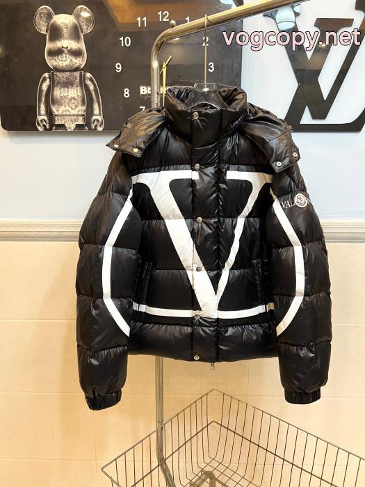 高級感ある 人気商品登場！ スタイルアップ効果ブランド スニーカー 激安MONCLERダウンジャケット_0_1