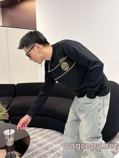 セーターブランド コピー 着払い新色登場 個性派  雑誌掲載VERSACE_0_4