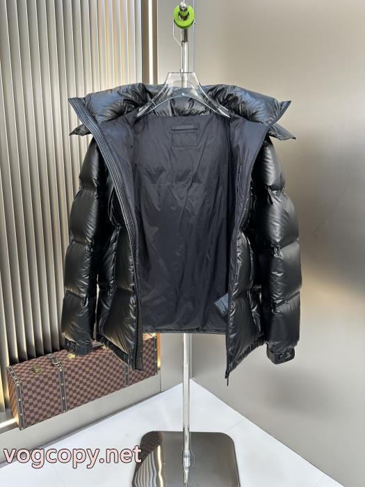 秀逸アイテム 数量限定定番 即納品ダウンジャケットブランド 偽物 通販PRADA_1_2