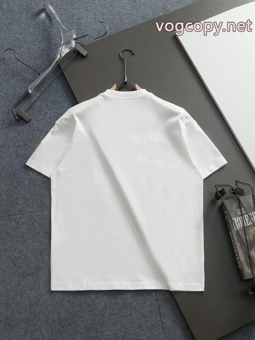 モンクレール魅惑 人気新品*超特価 安心の直営店買付け！Tシャツスーパー コピー ブランド 専門_0_1