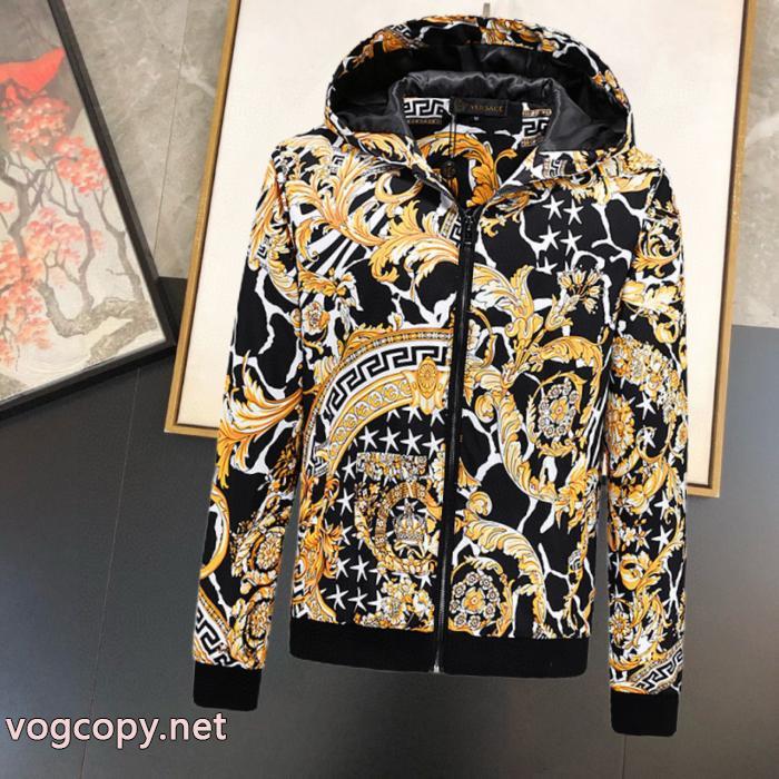 お洒落自在 最新入荷 売り切れ必須ブランド 激安ジャケットVERSACE_0_4