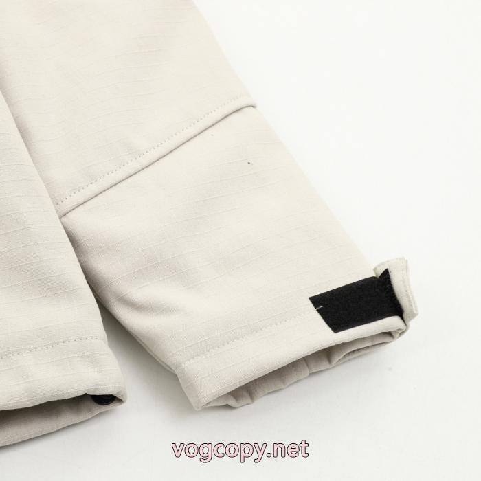 スーパー コピー 販売限定コレクション る秋冬おすすめの人気商品 より格上げしてLOUIS VUITTON綿入れの服_0_5