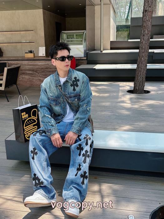 コピー ブランド 優良CHROME HEARTS永遠の定番人気 セール中 高級感に溢れジャケット_0_0