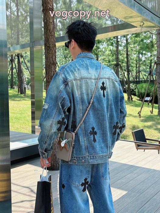 コピー ブランド 優良CHROME HEARTS永遠の定番人気 セール中 高級感に溢れジャケット_0_5