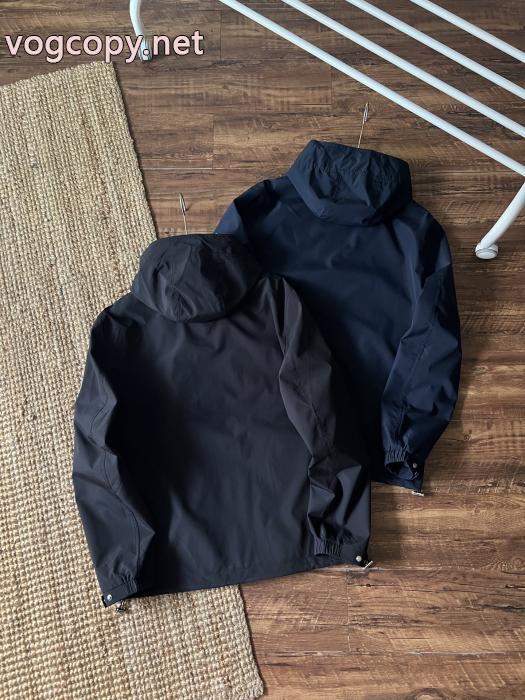 ジャケット今GETしたい 数量限定大得価 新作追加MONCLER偽物 ブランド 激安_0_1