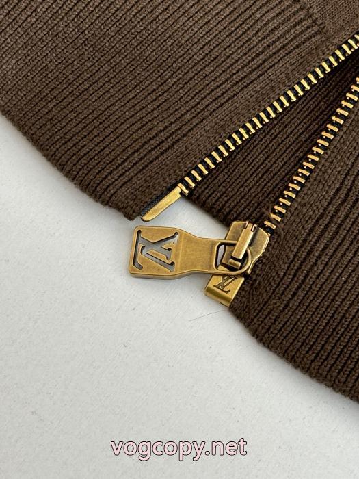 SALE多色 首胸ロゴ 超特価数量限定ブランド スニーカー 激安コートLOUIS VUITTON_1_0