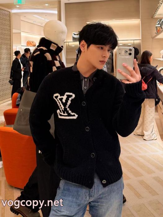 コートLOUIS VUITTON特に話題なの上品即完売 人気急上昇 VIPセールで破格ブランド コピー 品_0_2