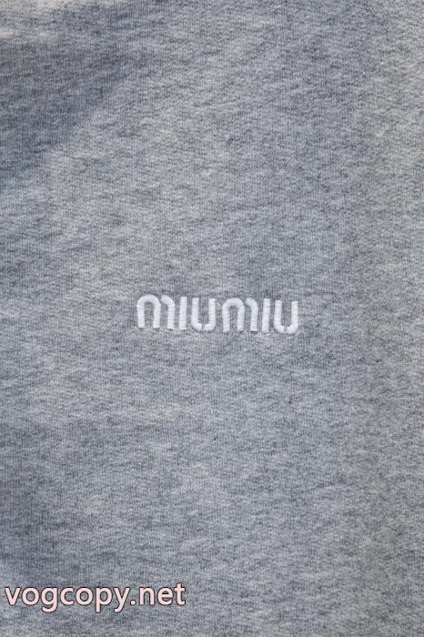 ブランド スーパー コピー 店舗パーカー通気性が抜群 限定SALE 2025最新入荷MIUMIU_1_1