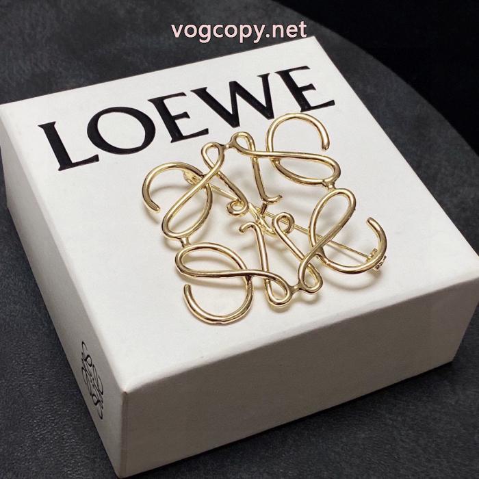 激安 ブランドブローチLOEWEかっこいい 超希少 話題人気商品_0_1