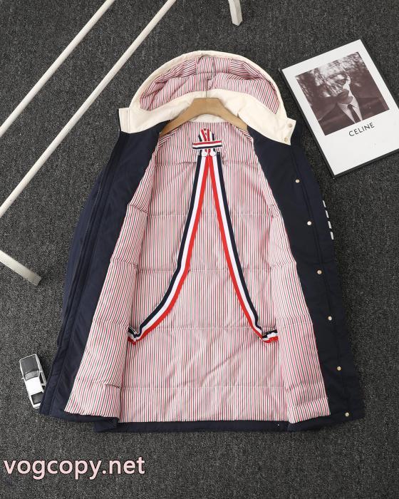 ダウンジャケット専門店 目玉商品  抜群の存在感ブランド コピー 品THOM BROWNE_0_4